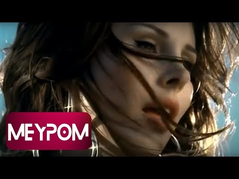 Funda Arar – Yak Gel (Official Video)