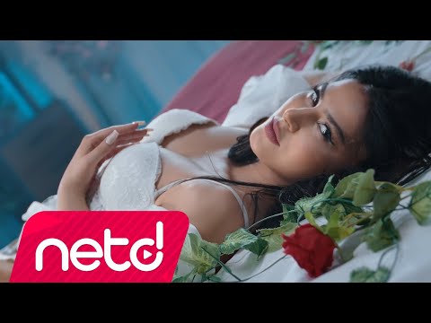 Süreyya Ayvazova – Deliye Dönerim Kesin