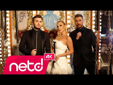 Sinan Akçıl & İrem Derici & Mustafa Ceceli – Efkar Gecesi